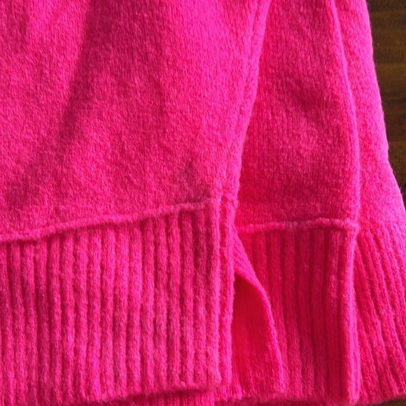 J. Crew Factory Crewneck sweater in extra-soft yarn BB083 3X pink - Picture 3 of 3